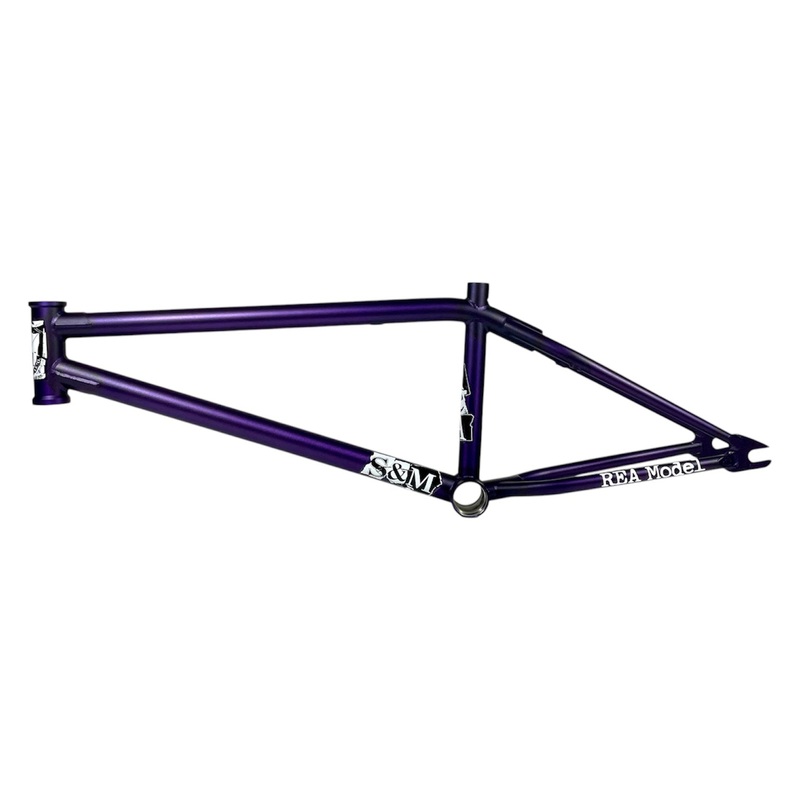 S&M REA LEVENSON SIGNATURE FRAME 20.75 Black