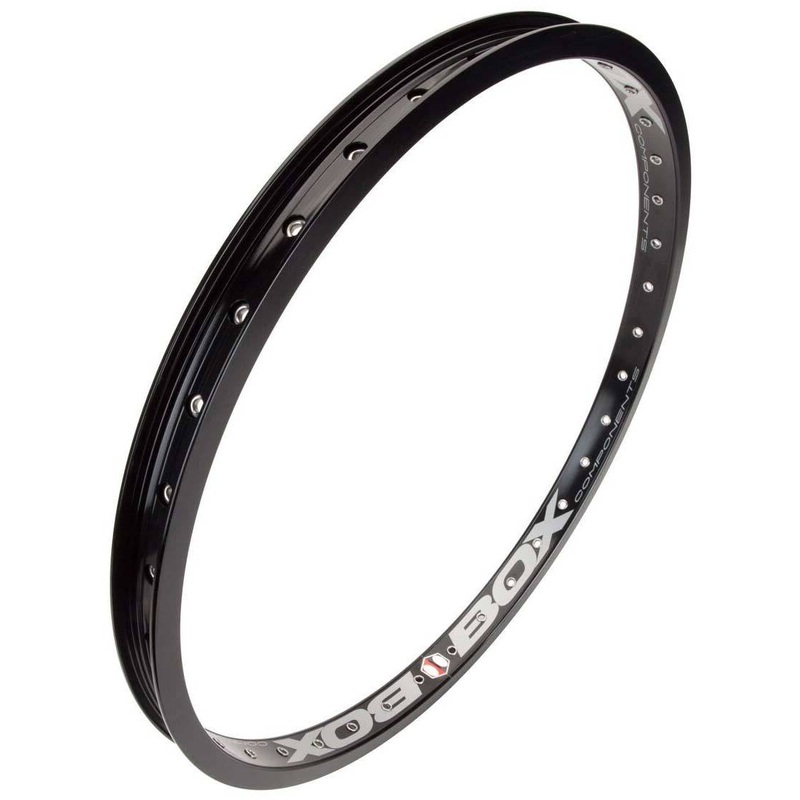 BOX FOCUS REAR RIM Black/36 hole