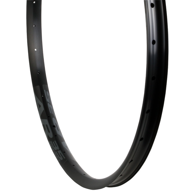 RaceFace AR 35 Rim – 29″ Disc Black 32H Offset