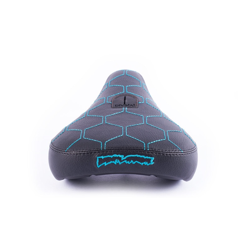 Fucking Awesome / Cult / Pivotal Seat