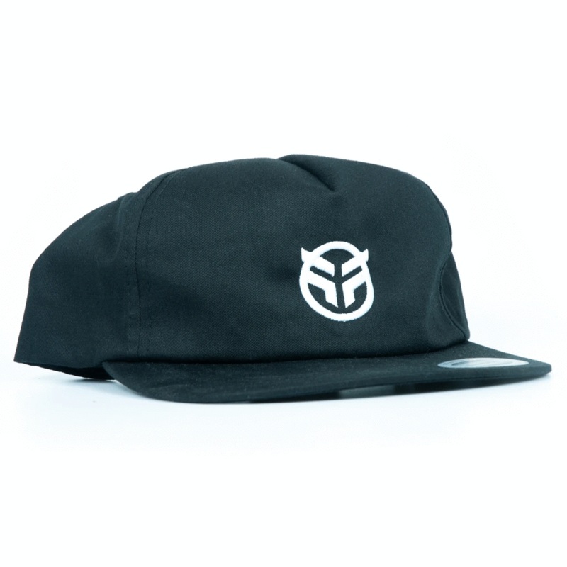 FEDERAL LOGO 5 PANEL SNAPBACK CAP BLACK
