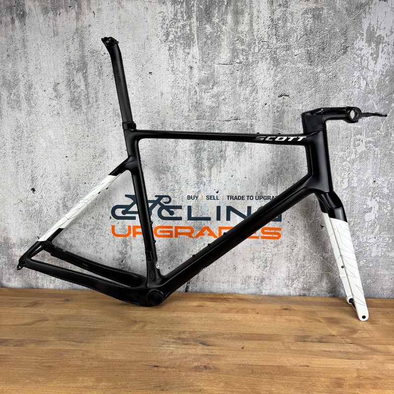 2022 Scott Addict Gravel XL 58cm Carbon Disc Brake Frameset 700c 2283g