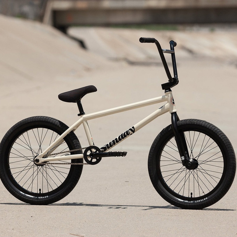 Sunday Soundwave Special FC RHD 21″TT BMX Freestyle Bike-Gloss Classic White