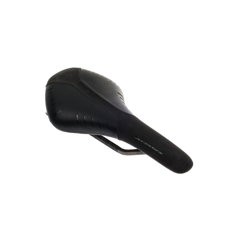 Fizik Antares R1 Saddle 141mm Carbon Braided Rails Black