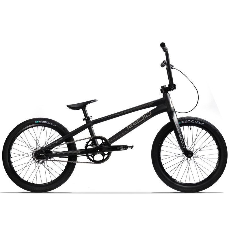 Radio Quartz Pro XL Bike 2025 Matte Black 21.25